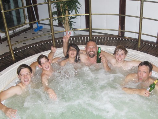 Finline_Jacuzzi